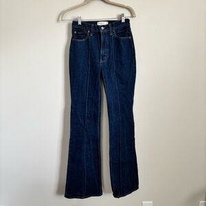 NWOT ABERCROMBIE & FINCH DENIM: Dark Denim Vintage Flate High Rise Jeans